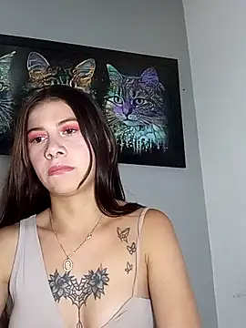 Snapshot of CharlotteSex_ chatting on October 21, 2025, 11:20 am CharlotteSex online show from October 21, 2025, 11:20 am