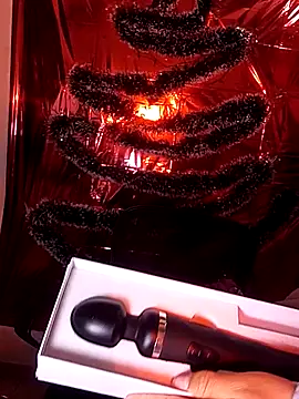 Snapshot of CharlotteSex_ chatting on December 15, 2025, 9:26 am CharlotteSex online show from December 15, 2025, 9:26 am