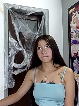 Snapshot of CharlotteSex_ chatting on October 24, 2025, 11:09 am CharlotteSex online show from October 24, 2025, 11:09 am