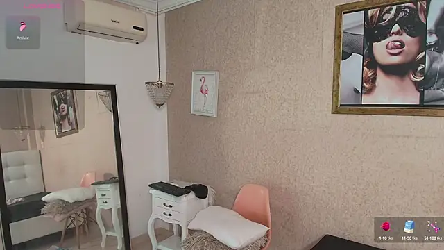 Snapshot of Miladiosa chatting on October 5, 2025, 11:56 am Miladiosa online show from October 5, 2025, 11:56 am