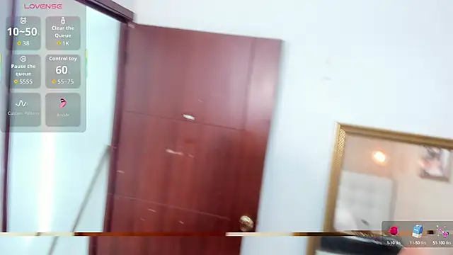 Snapshot of Miladiosa chatting on September 18, 2025, 11:57 am Miladiosa online show from September 18, 2025, 11:57 am