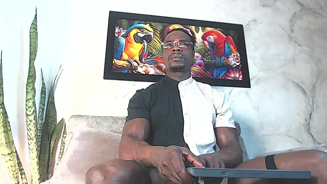 MrByronStallion online show from September 15, 2025, 12:38 pm