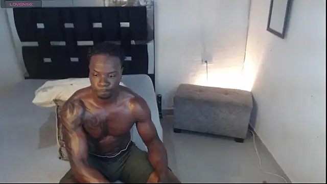 MrByronStallion online show from April 20, 2026, 10:07 am