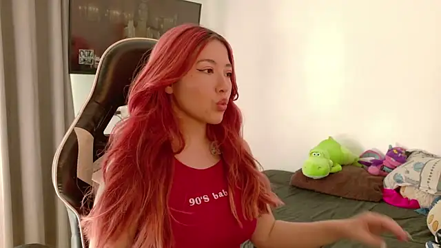 Snapshot of lunnaa_ chatting on September 11, 2025, 8:09 pm lunnaa online show from September 11, 2025, 8:09 pm