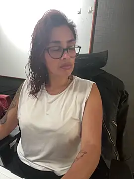 Snapshot of Camila_Garcia_ chatting on September 27, 2025, 2:01 pm Camila Garcia  online show from September 27, 2025, 2:01 pm