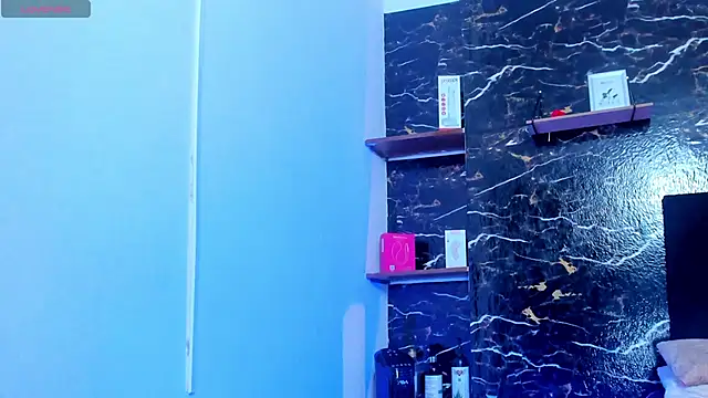 Snapshot of lyan_hots chatting on September 16, 2025, 12:50 pm lyan hots online show from September 16, 2025, 12:50 pm