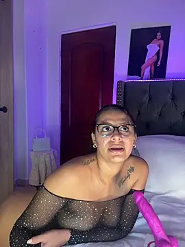 ema zoe online show from April 20, 2026, 12:02 am