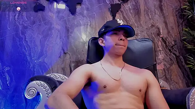 Eryonbradley online show from September 11, 2025, 12:49 pm