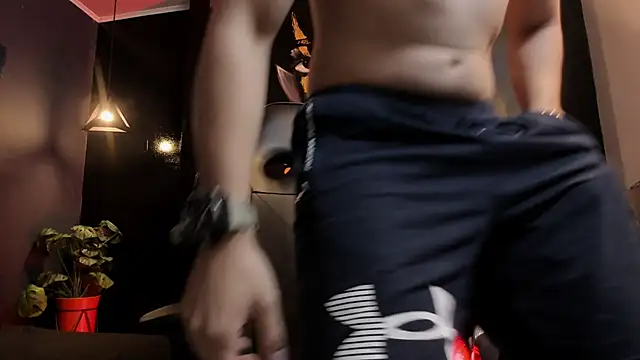 Eryonbradley online show from October 21, 2025, 11:31 am