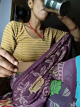 Snapshot of Sonam_pandeyji chatting on July 19, 2026, 3:31 pm Sonam pandeyji online show from July 19, 2026, 3:31 pm