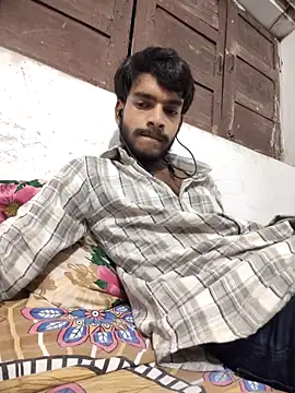 yashuuuu021 online show from September 26, 2025, 6:26 pm