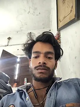 yashuuuu021 online show from February 16, 2026, 11:31 am