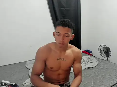 Snapshot of JuanchiT66 chatting on November 25, 2025, 9:20 am JuanchiT66 online show from November 25, 2025, 9:20 am