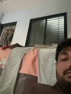 NoddingScorpion online show from October 3, 2025, 12:17 pm