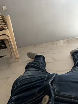 NoddingScorpion online show from September 23, 2025, 12:01 pm