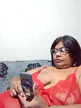 Snapshot of mileesha chatting on January 10, 2026, 6:36 pm mileesha online show from January 10, 2026, 6:36 pm