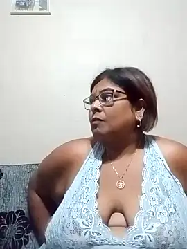 Snapshot of mileesha chatting on November 7, 2025, 6:34 pm mileesha online show from November 7, 2025, 6:34 pm