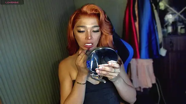 Snapshot of TrinityFucksYou chatting on July 17, 2026, 2:36 pm TrinityFucksYou online show from July 17, 2026, 2:36 pm
