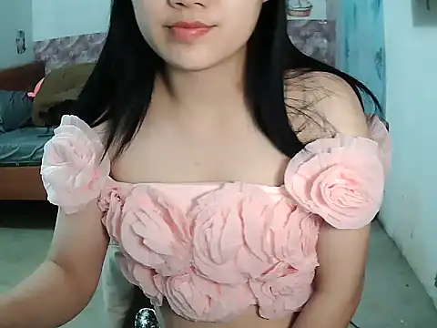 Linda-24 online show from February 17, 2026, 3:15 am