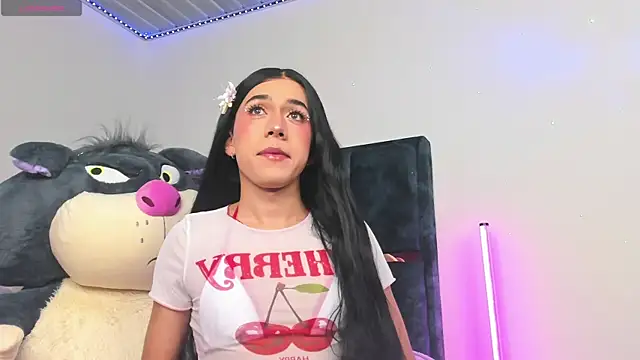 KristallSwan online show from April 28, 2026, 1:59 pm