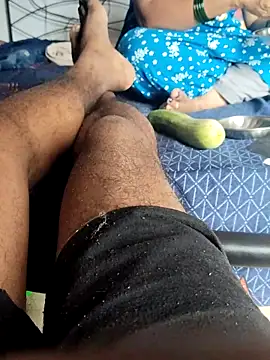 Snapshot of whitelady15 chatting on December 4, 2025, 9:08 am whitelady15 online show from December 4, 2025, 9:08 am