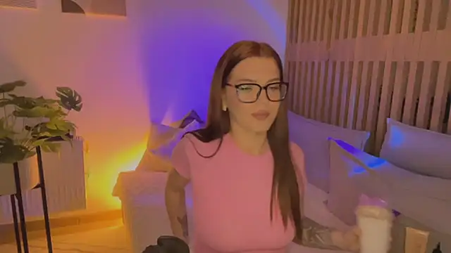 Snapshot of ShyLulu69 chatting on November 11, 2025, 7:19 pm ShyLulu69 online show from November 11, 2025, 7:19 pm