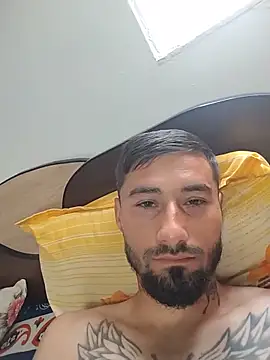 Snapshot of Negrila25 chatting on June 7, 2026, 9:14 am Negrila25 online show from June 7, 2026, 9:14 am