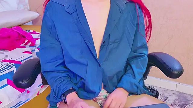 Snapshot of michaelmistress chatting on December 5, 2025, 11:20 am michaelmistress online show from December 5, 2025, 11:20 am