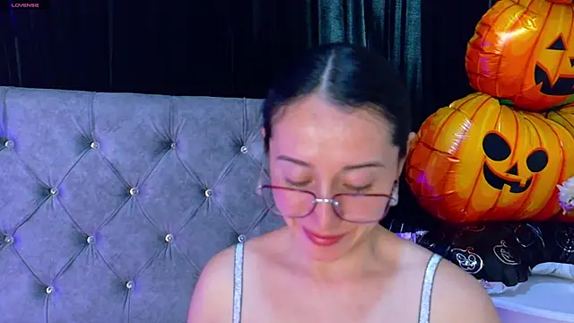 Ginevra esposito online show from October 28, 2025, 12:48 pm