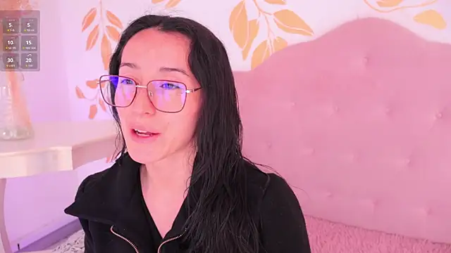 Ginevra esposito online show from March 9, 2026, 1:14 pm