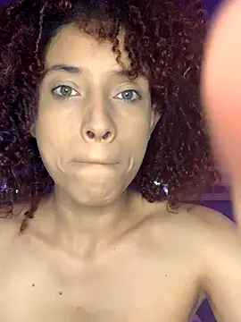 Snapshot of ValentinaStorm1 chatting on October 9, 2025, 2:17 pm ValentinaStorm1 online show from October 9, 2025, 2:17 pm