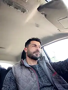 alex10alexx online show from April 18, 2026, 12:07 pm