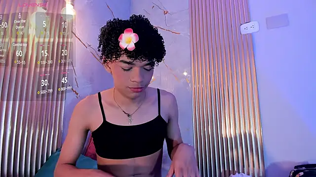 Ivone Rose  online show from November 30, 2025, 12:28 pm