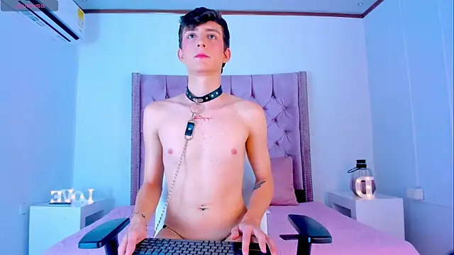 Diamond Piarce online show from October 25, 2025, 10:32 pm