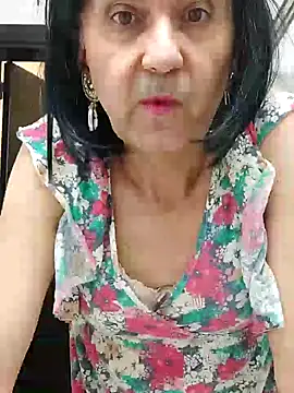 Snapshot of Emily_de_Carla chatting on October 27, 2025, 4:30 pm Emily de Carla online show from October 27, 2025, 4:30 pm