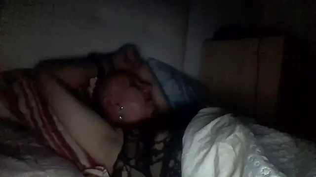 Snapshot of Emily_de_Carla chatting on October 1, 2025, 5:23 am Emily de Carla online show from October 1, 2025, 5:23 am