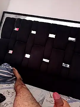 Felipe2752 online show from April 1, 2026, 2:36 pm