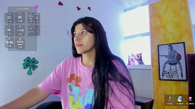 Raven Rouge  online show from April 18, 2026, 1:02 pm