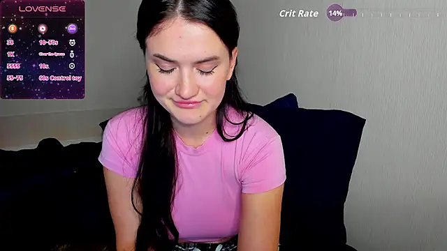 Roxy Cherry online show from September 13, 2025, 3:34 pm