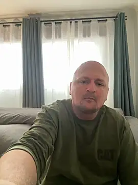 Attila120 online show from November 16, 2025, 9:03 am