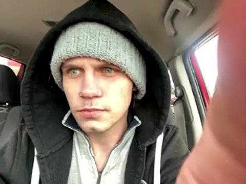 XanderOzzz online show from January 10, 2026, 2:45 pm