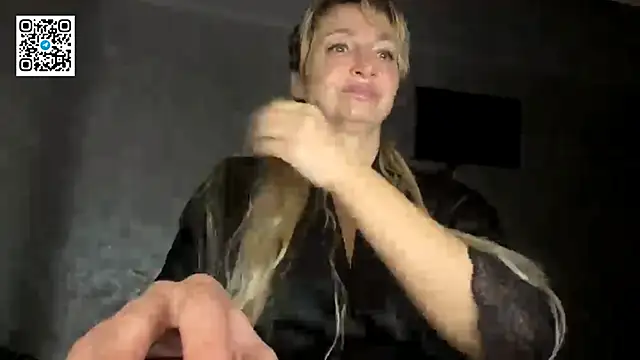 Lapussia online show from October 22, 2025, 7:24 pm