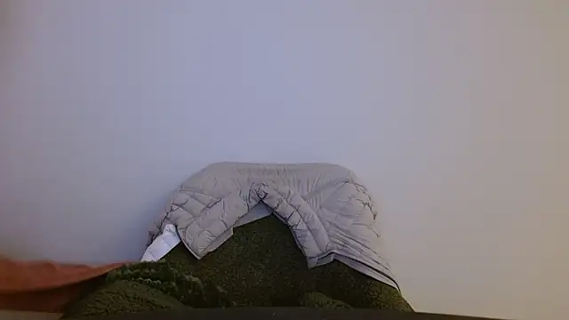 Esmee-Xxx online show from October 11, 2025, 7:04 pm