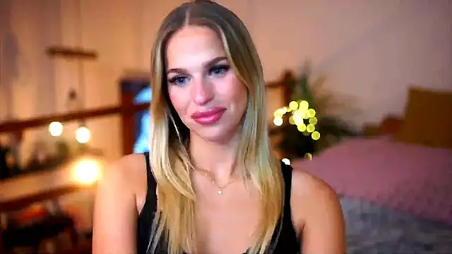 Snapshot of Emilyvanroessel chatting on November 20, 2025, 5:57 pm Emilyvanroessel online show from November 20, 2025, 5:57 pm