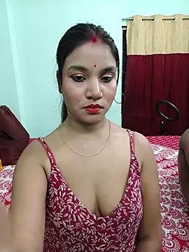 Snapshot of Miss_Tumpa chatting on May 7, 2026, 4:32 pm Miss Tumpa online show from May 7, 2026, 4:32 pm