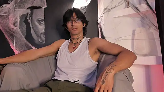 jett savage online show from October 20, 2025, 1:55 pm