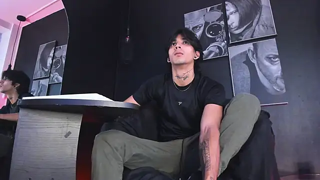 jett savage online show from September 26, 2025, 1:29 pm