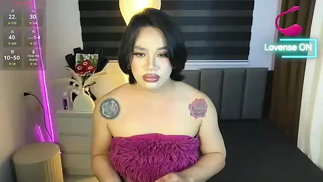 Malia Nicole online show from February 21, 2026, 1:13 pm