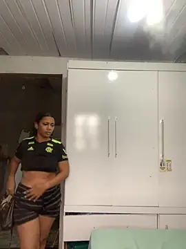 Snapshot of Crisschiavo chatting on November 15, 2025, 12:53 pm Crisschiavo online show from November 15, 2025, 12:53 pm