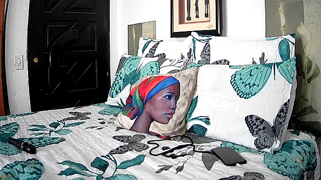 CandyNaynay online show from October 3, 2025, 6:26 am